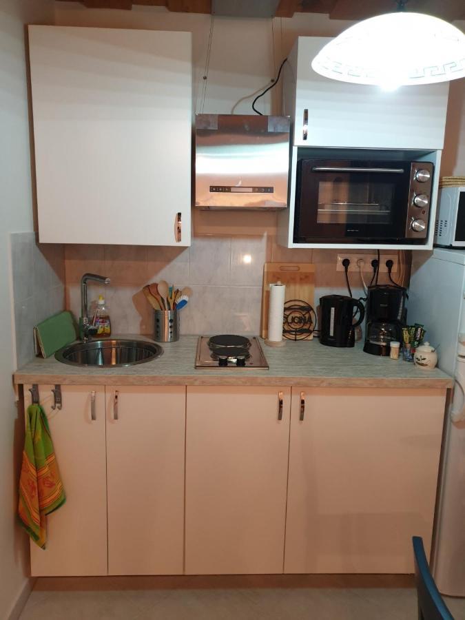 Kis Haz Apartman Zalacsány エクステリア 写真